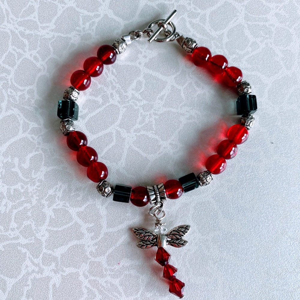 Elegant Red Beaded Bracelet with Dragonfly Charm